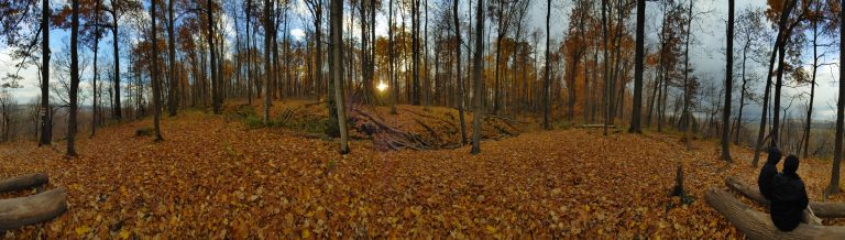 Read more about the article Exploring Mt. Nemo via Bruce Trail, Burlington, ON